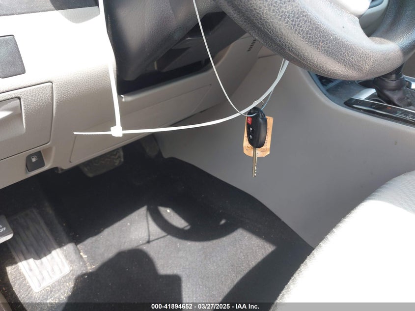 2018 TOYOTA HIGHLANDER LE - 5TDZZRFHXJS249130