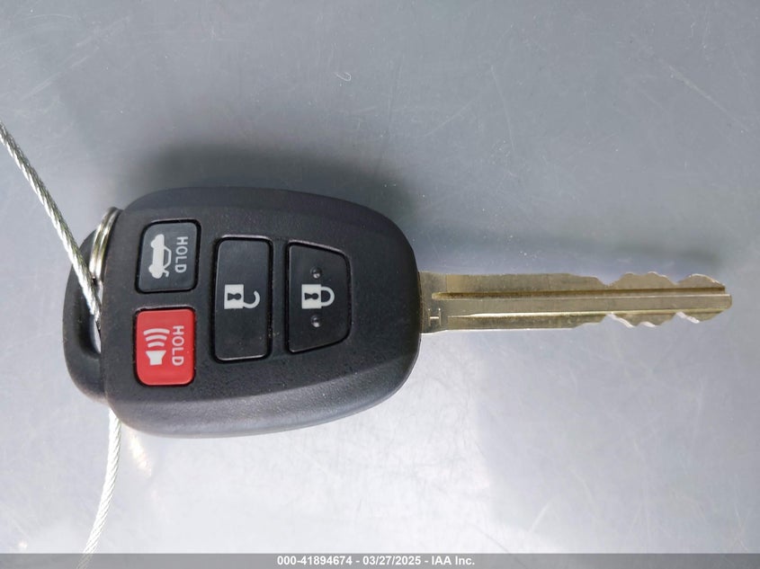 2014 TOYOTA COROLLA LE PLUS - 5YFBURHEXEP104803