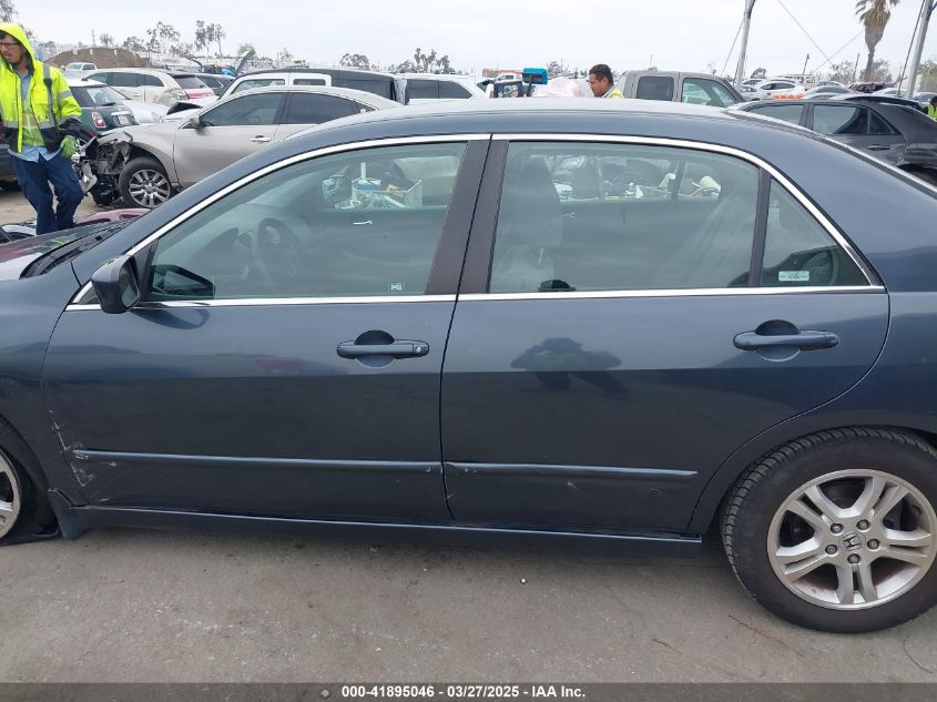 2007 Honda Accord 2.4 Se VIN: JHMCM56337C026180 Lot: 41895046