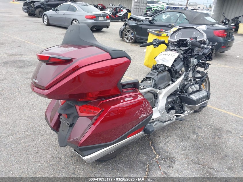 VIN JH2SC7954PK501194 2023 HONDA GL1800 D