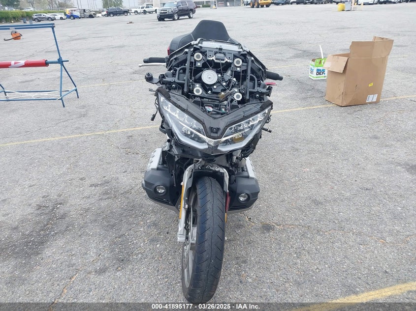 VIN JH2SC7954PK501194 2023 HONDA GL1800 D