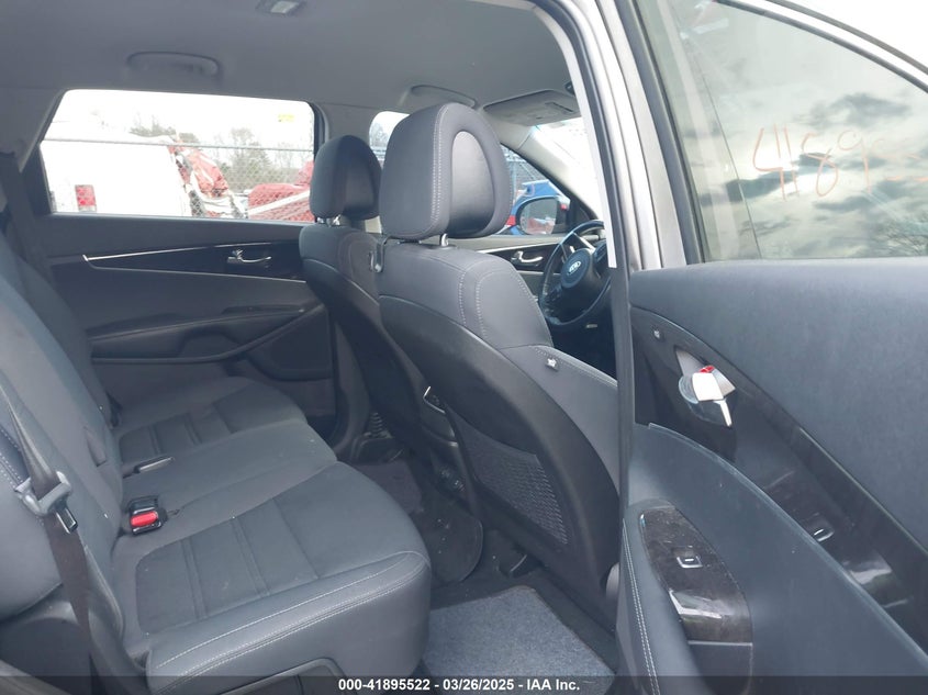 2016 Kia Sorento 2.4L Lx VIN: 5XYPGDA30GG054607 Lot: 41895522