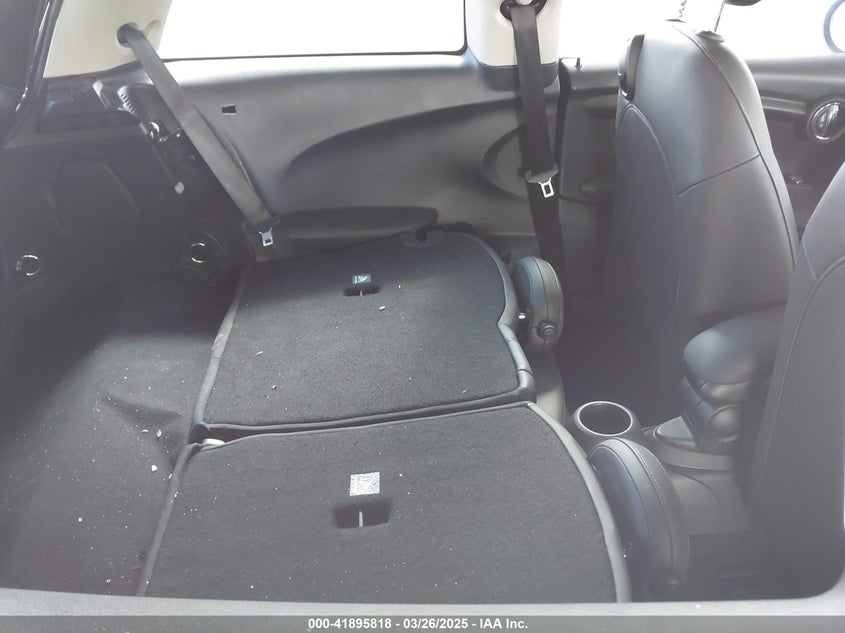 2020 MINI HARDTOP COOPER - WMWXR3C06L2L66715