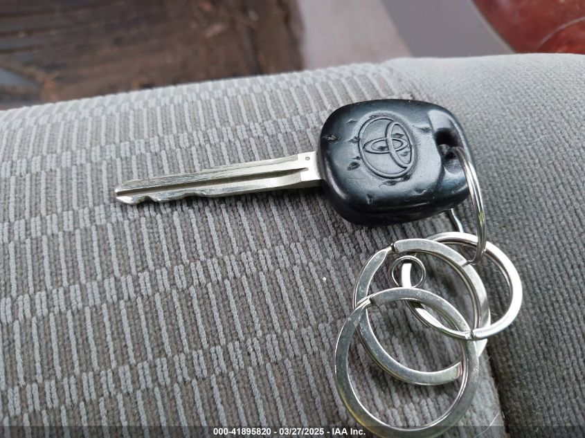 2005 Toyota Camry Xle VIN: 4T1BE30K85U015662 Lot: 41895820