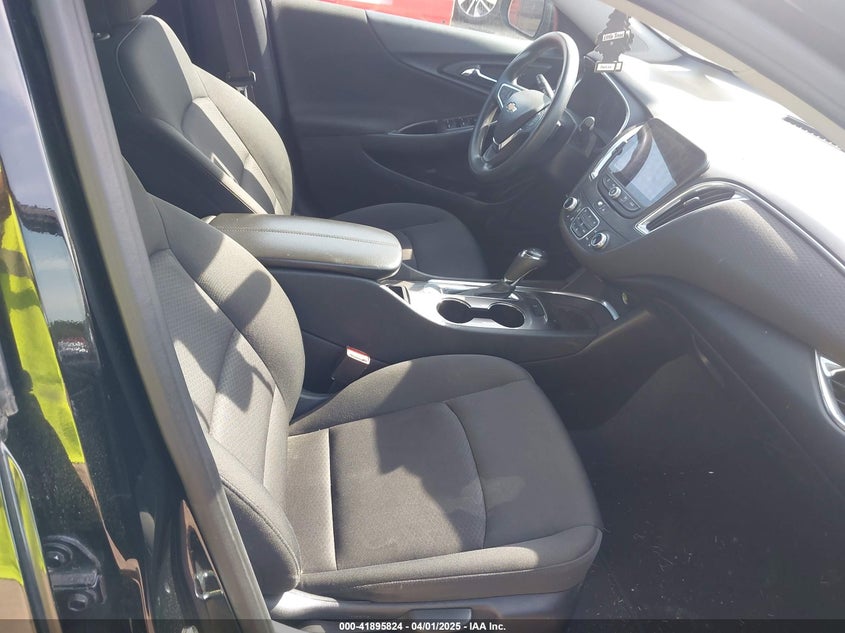 2020 CHEVROLET MALIBU VIN: 1G1ZD5ST6LF064909