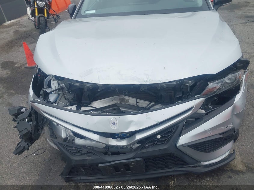 2022 TOYOTA CAMRY NIGHTSHADE EDITION HYBRID - 4T1G31AK5NU033034