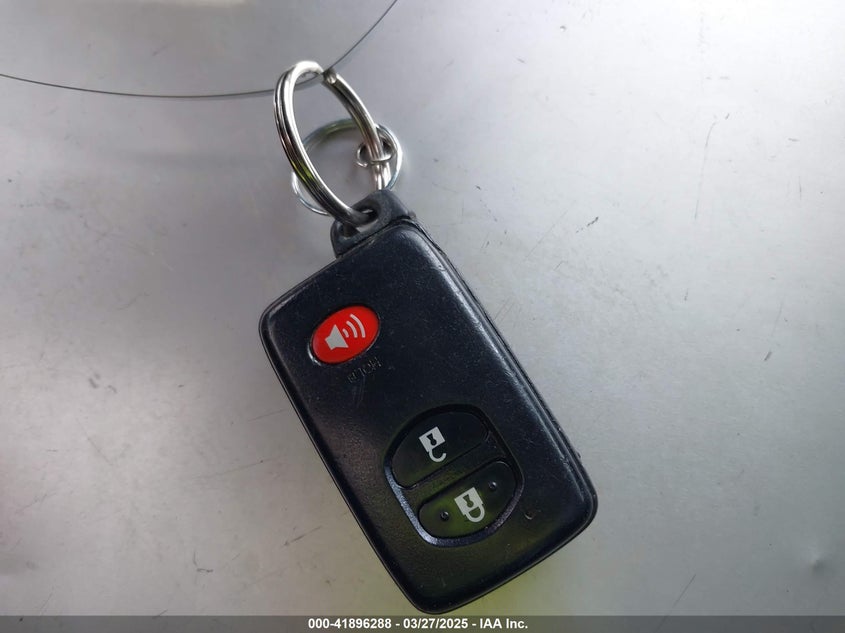 2011 TOYOTA PRIUS VIN: JTDKN3DUXB5355059