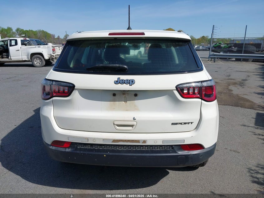 VIN 3C4NJCAB1JT151759 2018 JEEP COMPASS SPORT FWD