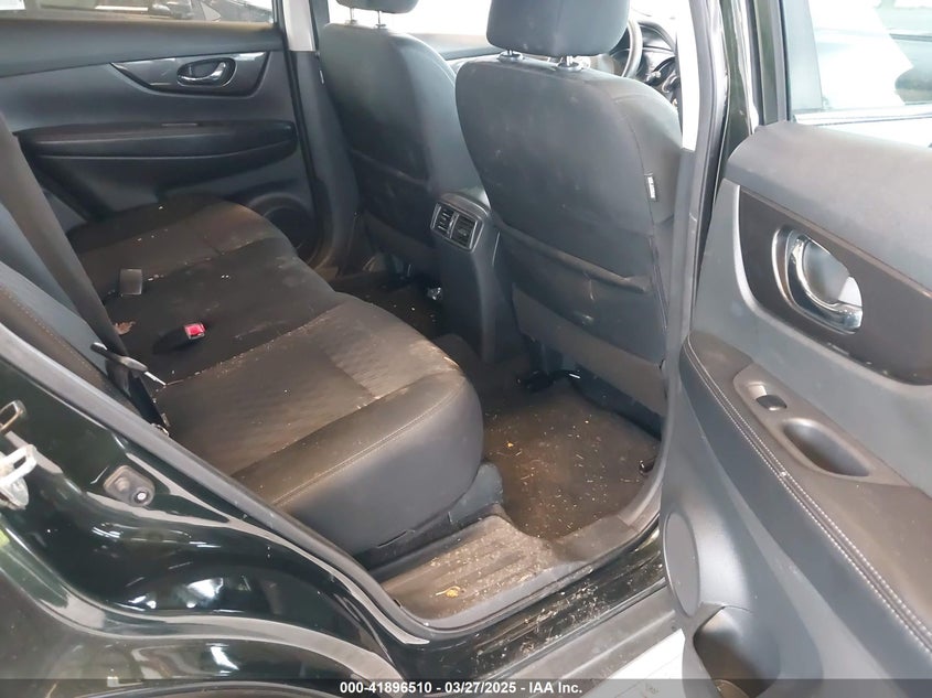 2019 NISSAN ROGUE S/SL/SV - 5N1AT2MT7KD744252