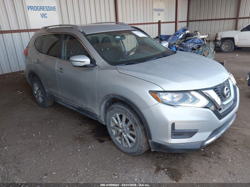 2017 NISSAN ROGUE VIN: KNMAT2MT4HP550008