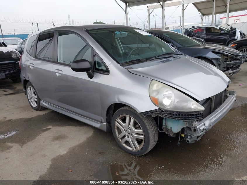 2007 HONDA FIT VIN: JHMGD38687S037601