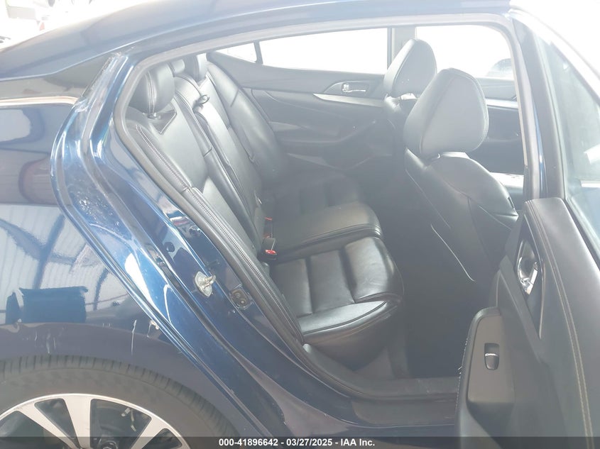 2017 NISSAN MAXIMA VIN: 1N4AA6AP2HC428605