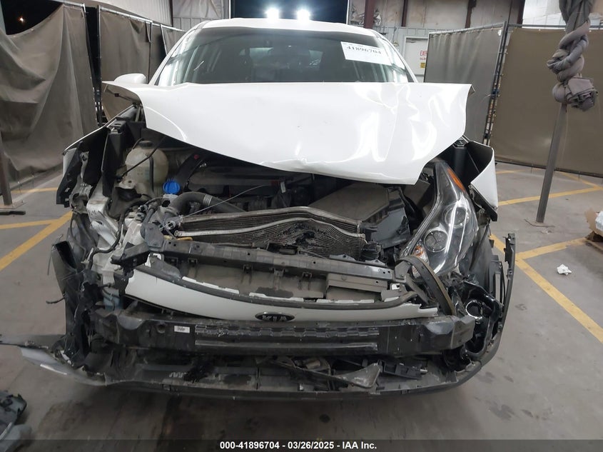 VIN KNDPMCAC7H7131782 2017 KIA SPORTAGE LX