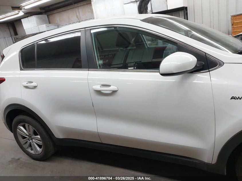 VIN KNDPMCAC7H7131782 2017 KIA SPORTAGE LX