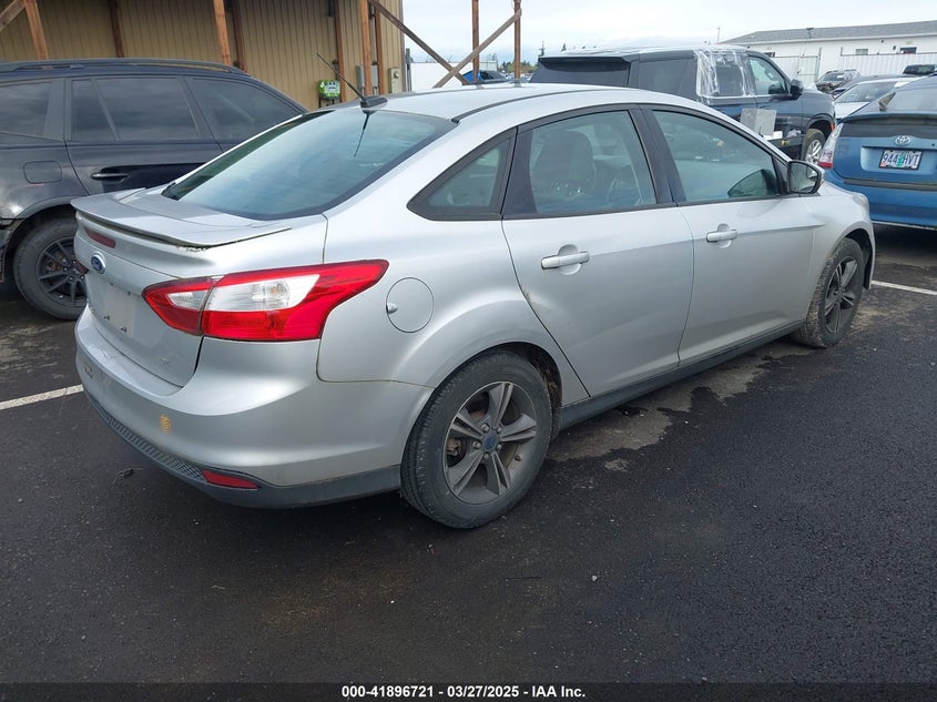 2014 FORD FOCUS VIN: 1FADP3F23EL454603
