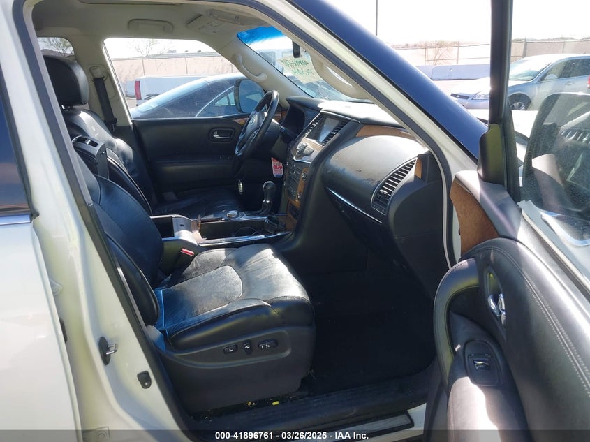 2014 INFINITI QX80 JN8AZ2NE9E9065947