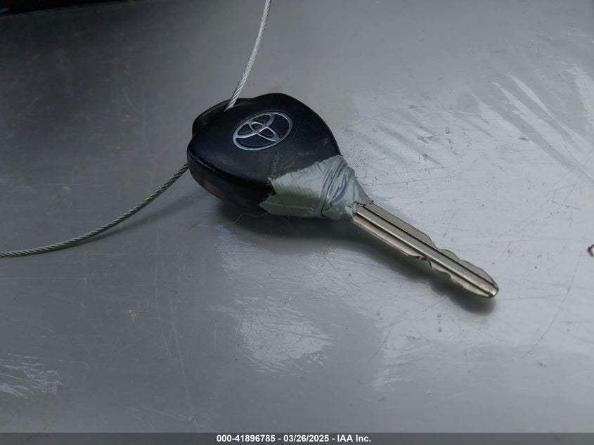 2010 TOYOTA YARIS VIN: JTDKT4K34A5301180