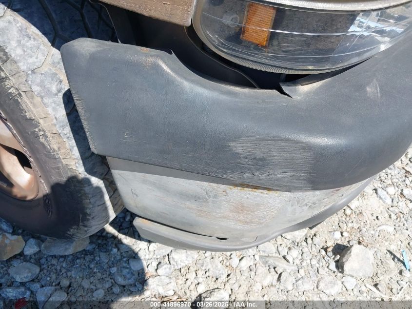 2005 Chevrolet Suburban 1500 Ls VIN: 1GNEC16Z45J225720 Lot: 41896970