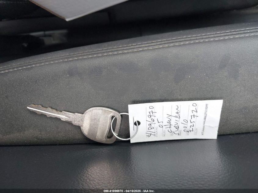 2005 Chevrolet Suburban 1500 Ls VIN: 1GNEC16Z45J225720 Lot: 41896970