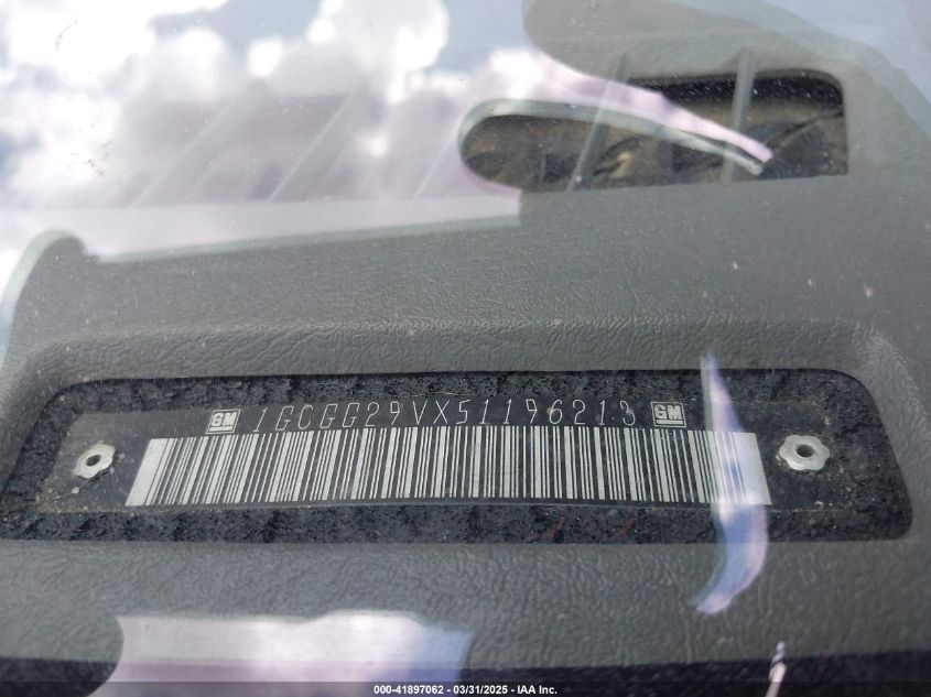 2005 Chevrolet Express VIN: 1GCGG29VX51196213 Lot: 41897062