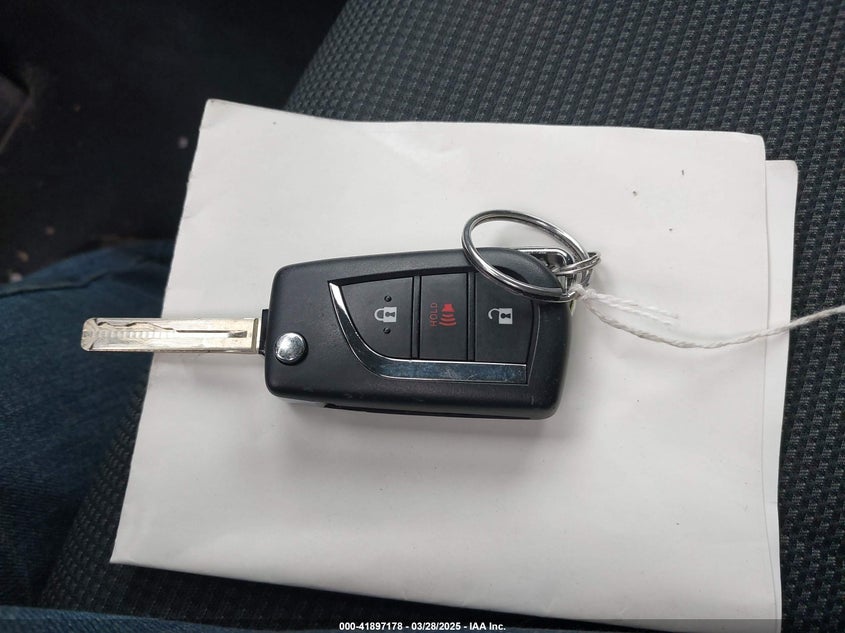 2021 TOYOTA RAV4 LE - 2T3H1RFV0MW152093