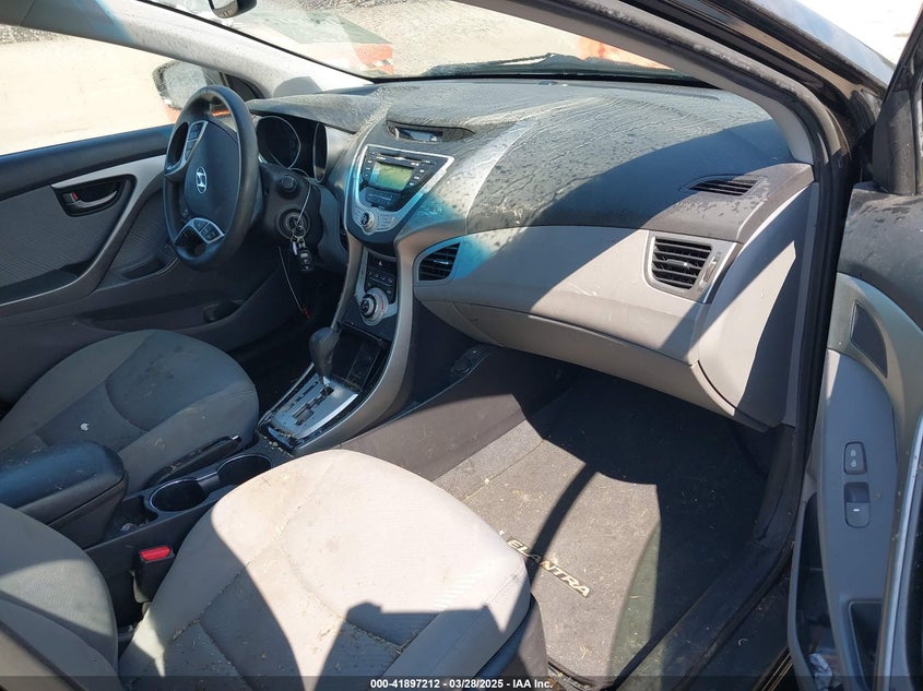 2012 HYUNDAI ELANTRA VIN: KMHDH4AE3CU367530