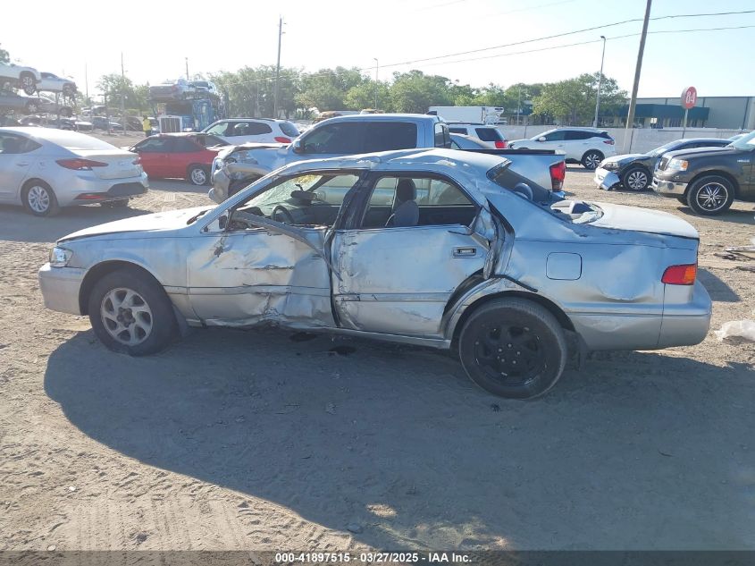 2001 Toyota Camry Le V6 VIN: 4T1BF28K21U115407 Lot: 41897515