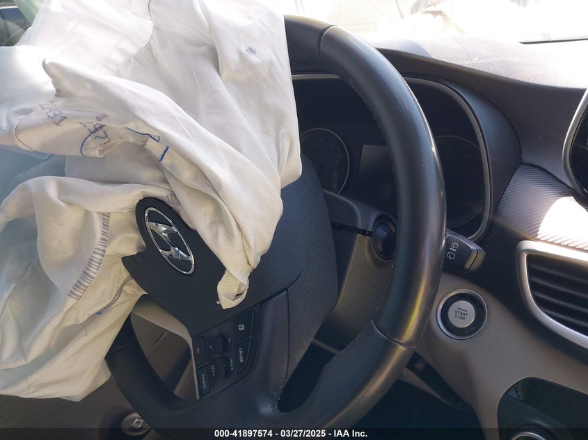 VIN KM8J33AL2LU180225 2020 HYUNDAI TUCSON SPORT