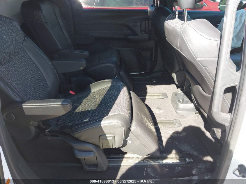 2023 Toyota Sienna - 5TDCRKEC9PS148947