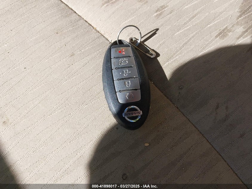 2018 NISSAN ROGUE SV - 5N1AT2MV9JC714654