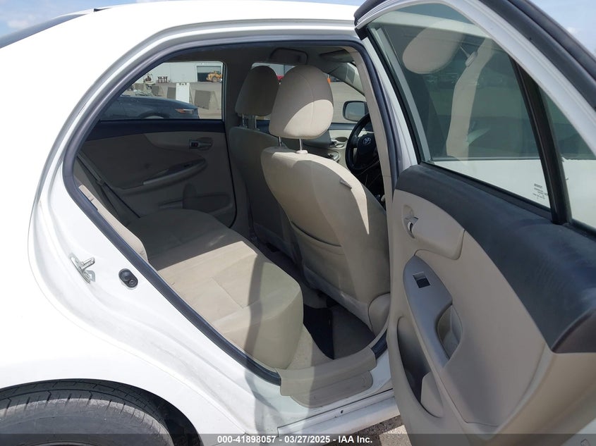 2013 TOYOTA COROLLA LE - 5YFBU4EE1DP090957