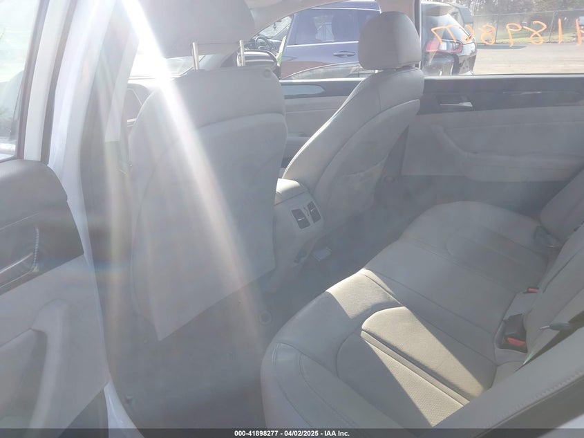 2019 HYUNDAI SONATA LIMITED - 5NPE34AF0KH737194