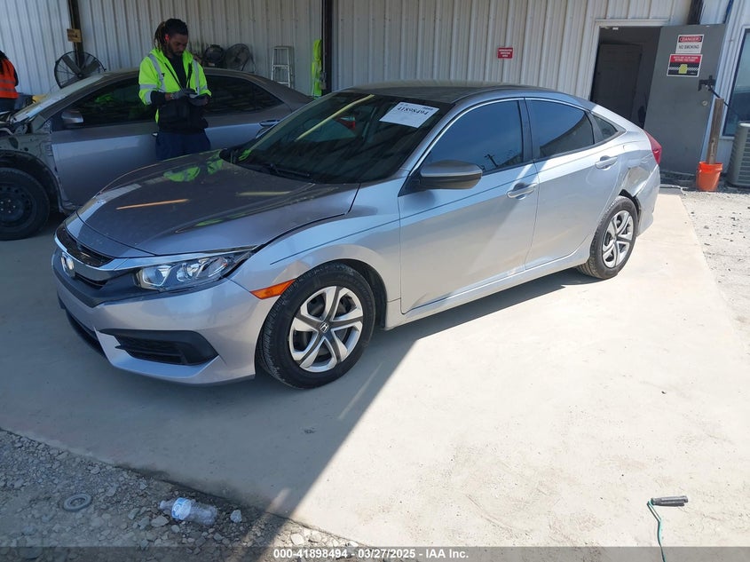VIN 19XFC2F53HE001906 2017 HONDA CIVIC LX