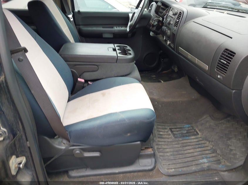 2007 CHEVROLET SILVERADO 1500 VIN: 3GCEK13C17G508138