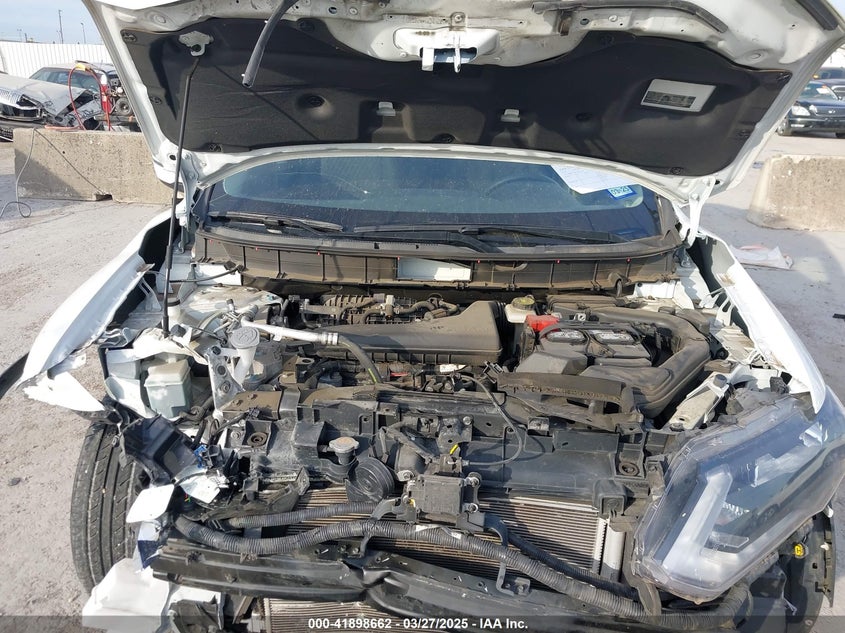VIN KNMAT2MT7KP528124 2019 NISSAN ROGUE SV