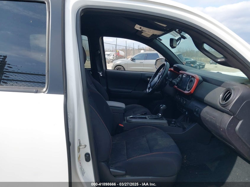 2017 TOYOTA TACOMA VIN: 3TMDZ5BN4HM018877
