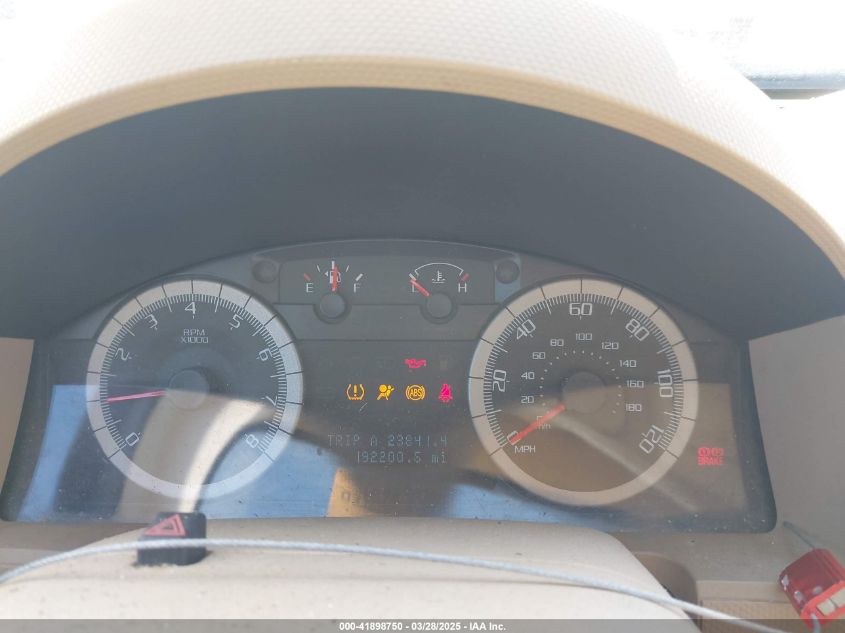 2008 Ford Escape Limited VIN: 1FMCU04178KA37062 Lot: 41898750