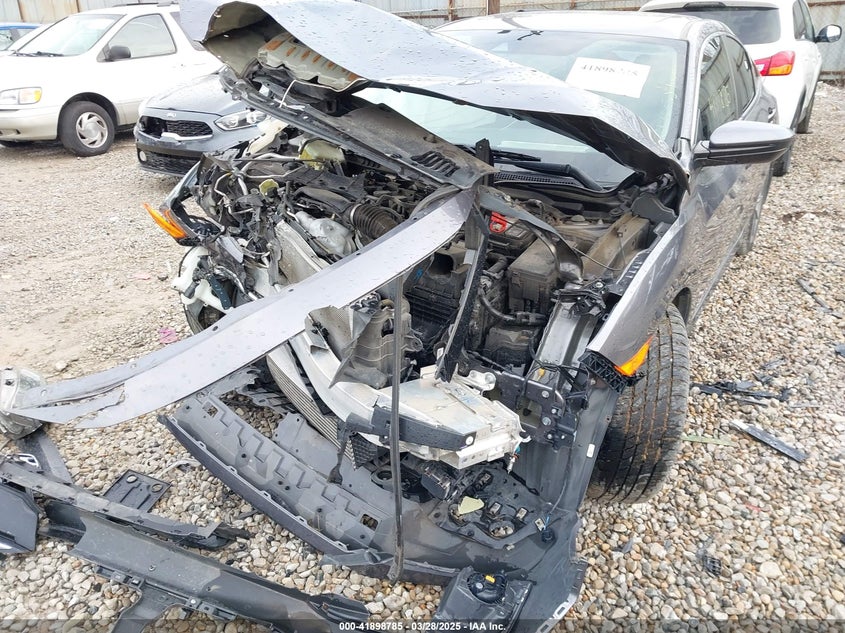 2019 HONDA CIVIC VIN: 19XFC1F37KE008972
