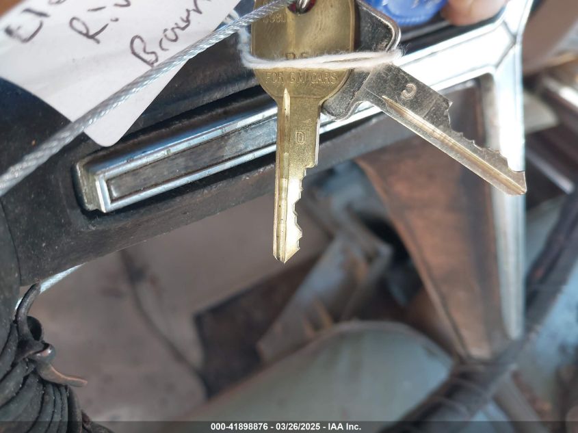 1973 Buick Riviera VIN: 49487FL1187037 Lot: 41898876