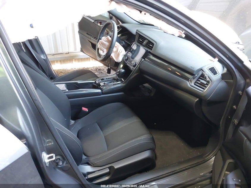 2017 HONDA CIVIC VIN: SHHFK7H52HU214657