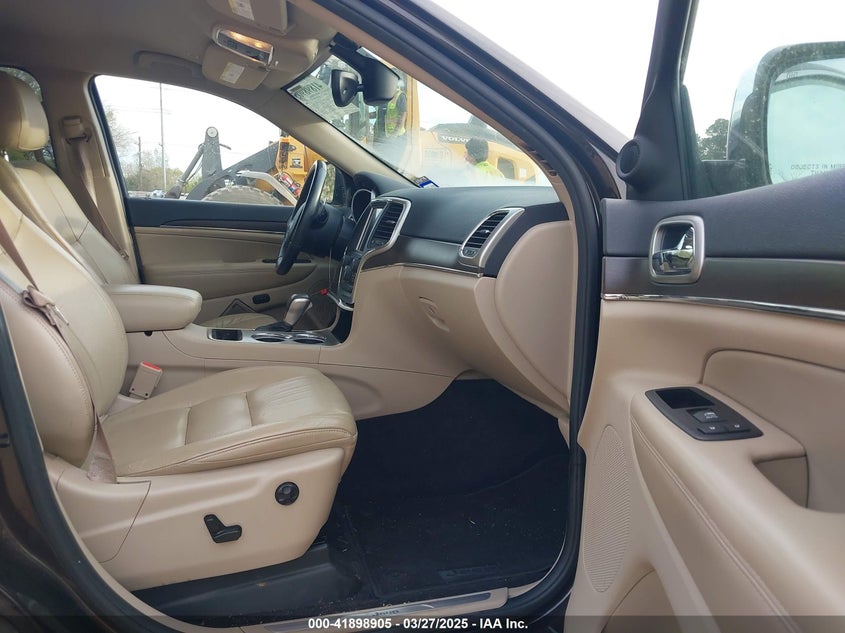 2017 JEEP GRAND CHEROKEE VIN: 1C4RJEBG2HC614604
