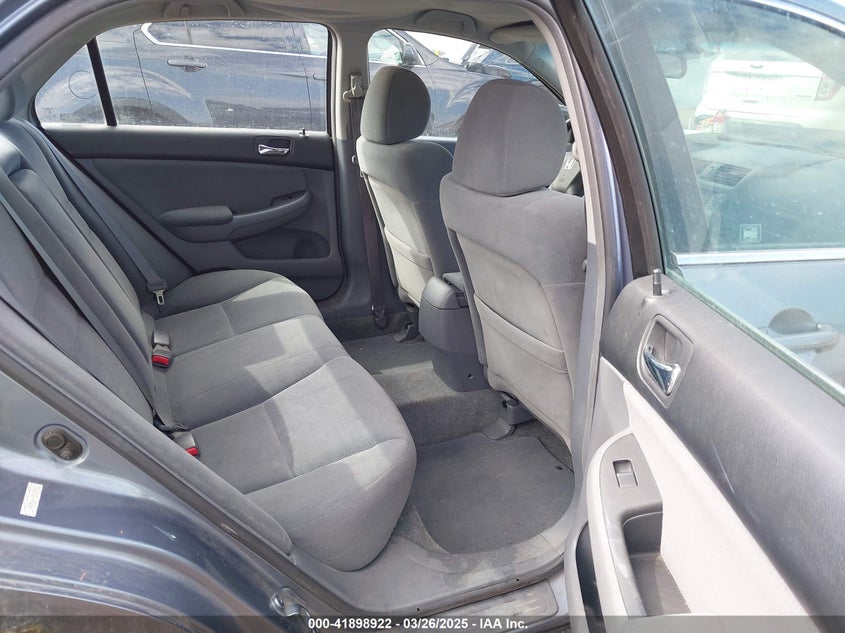 2007 HONDA ACCORD VIN: 1HGCM56447A159344