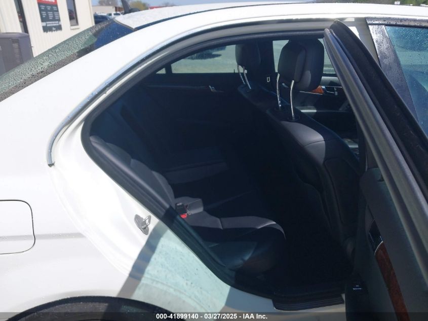 2009 Mercedes-Benz C 300 Luxury/Sport VIN: WDDGF54X19R084913 Lot: 41899140