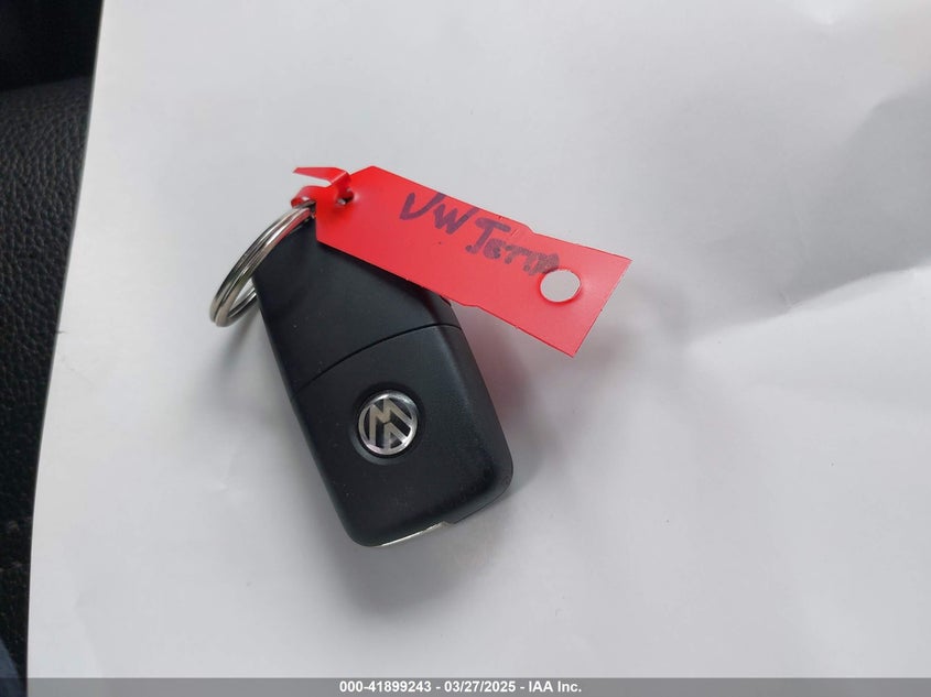 2017 VOLKSWAGEN PASSAT 1.8T SE - 1VWGT7A38HC032127