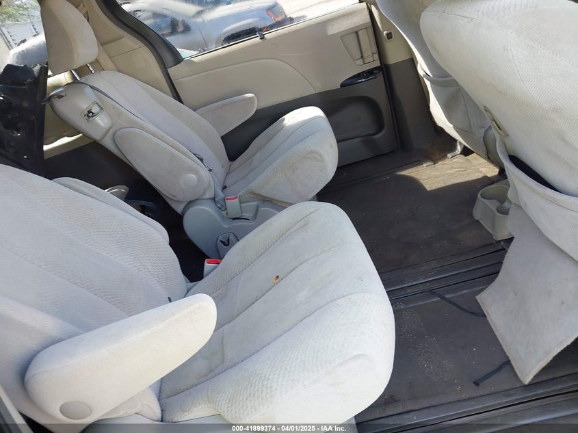 2011 Toyota Sienna Le V6 VIN: 5TDKK3DC4BS127228 Lot: 41899374