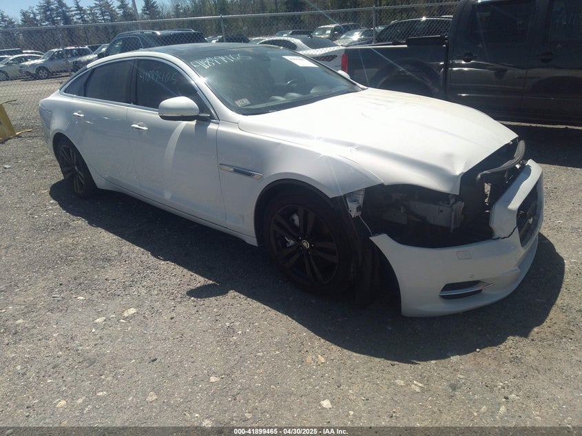 Vin: sajwj2gd3d8v46263, lot: 42390751, jaguar xj xjl portfolio 2013 img_1