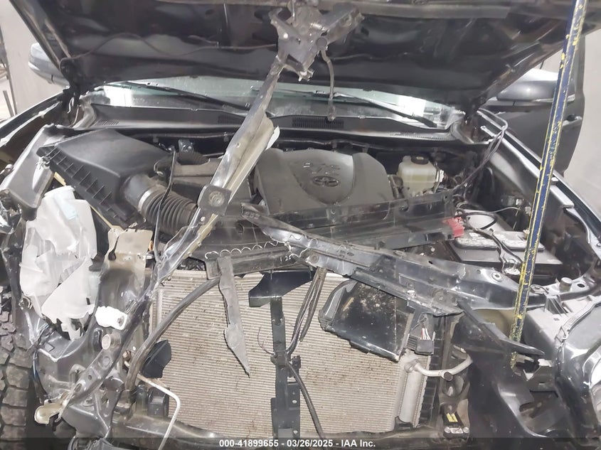 2022 TOYOTA TACOMA VIN: 3TMCZ5AN5NM484360