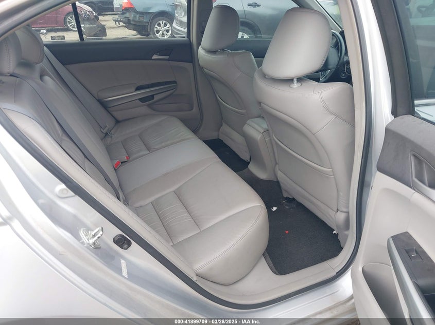 2009 HONDA ACCORD VIN: 1HGCP36889A007584