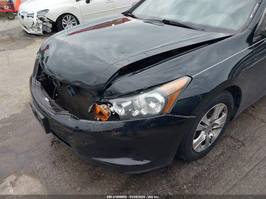 2009 HONDA ACCORD VIN: 1HGCP26429A138971