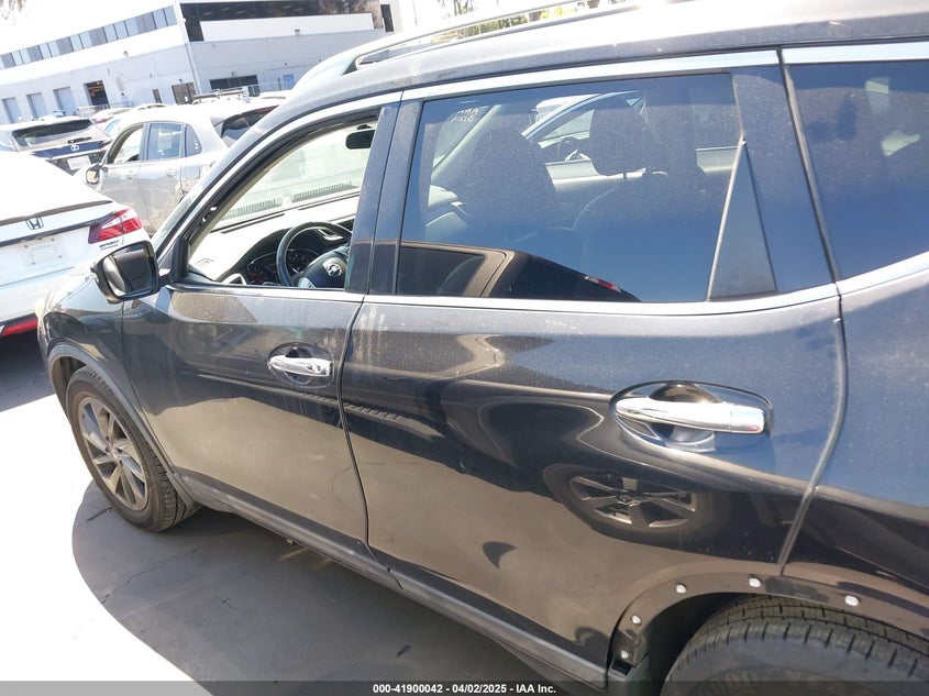 2016 NISSAN ROGUE S/SL/SV - 5N1AT2MT6GC798620